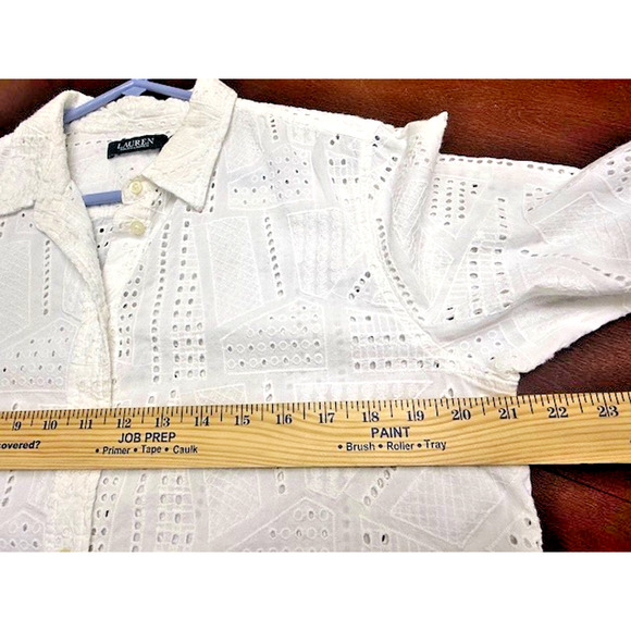 Ralph Lauren Eyelet Shirt Women LARGE 100% COTTON White Long Sleeve Button Down - Picture 3 of 8